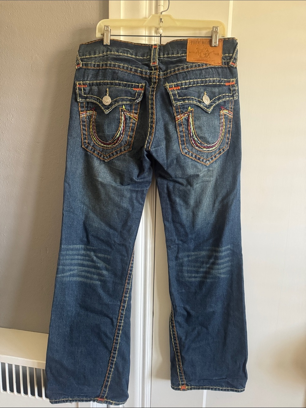 🔥 VINTAGE TRUE RELIGION LOGAN SUPER T — EXCELLENT CONDITION 🔥